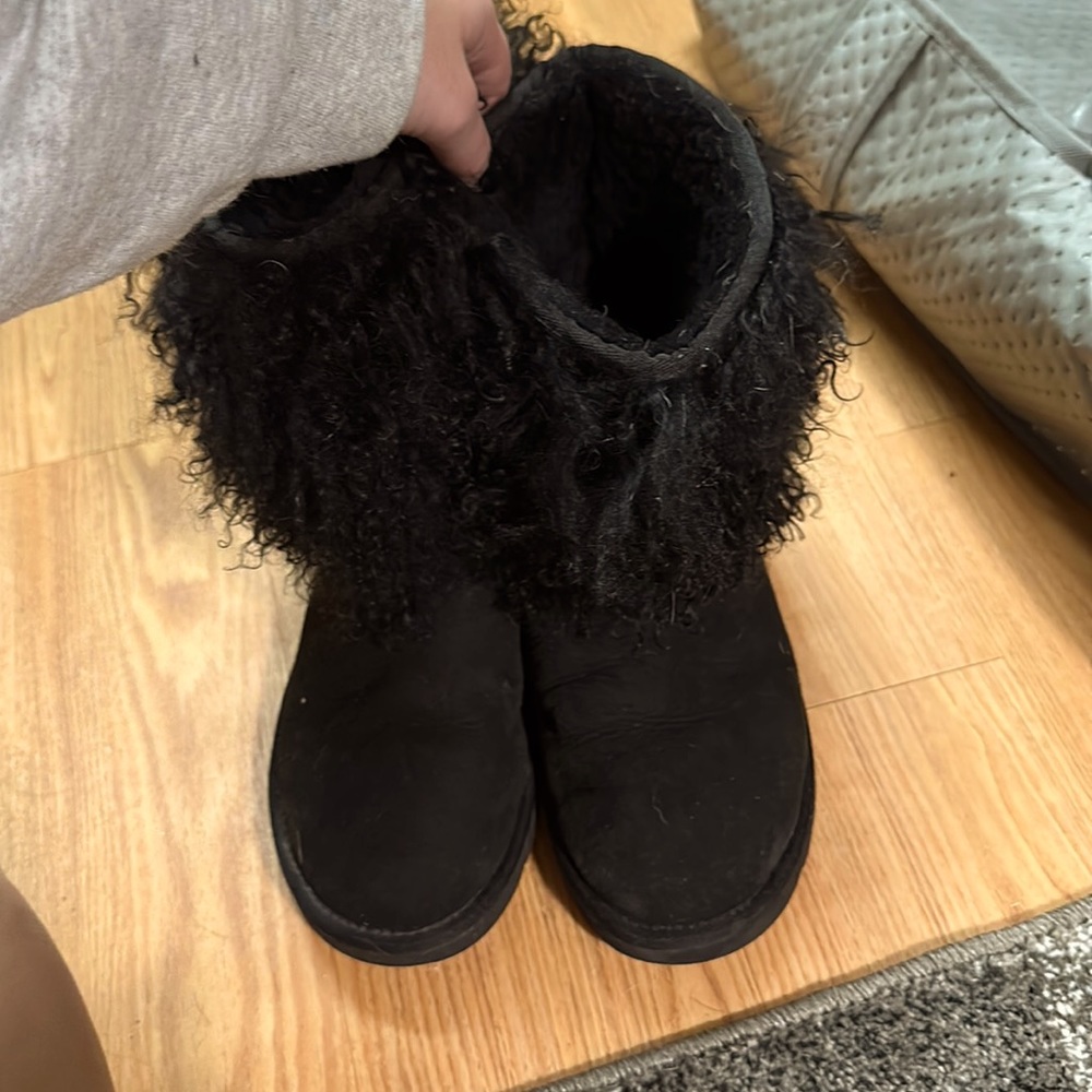 Gently used uggs